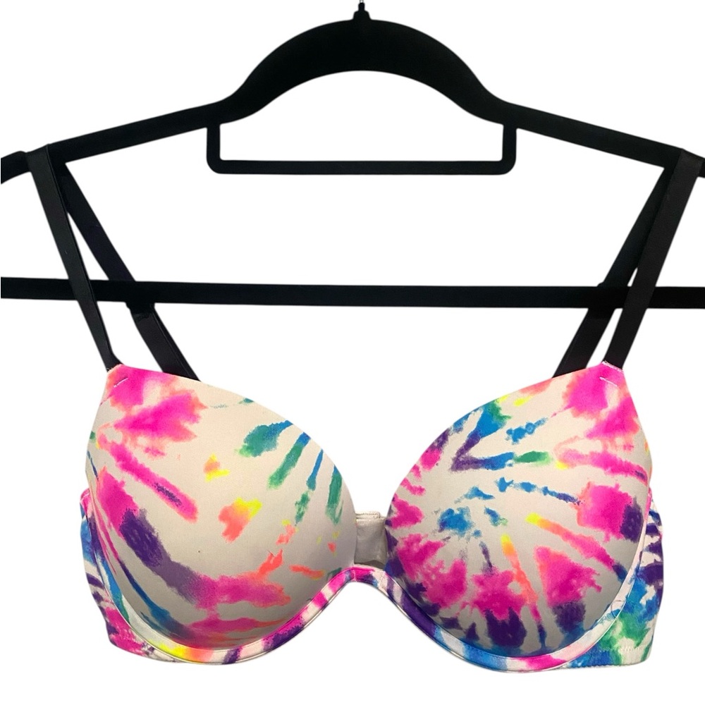 🌑SOLD🌑 NWOT Victoria’s Secret Wear Everywhere Super Push-Up Tie Dye Bra 36C